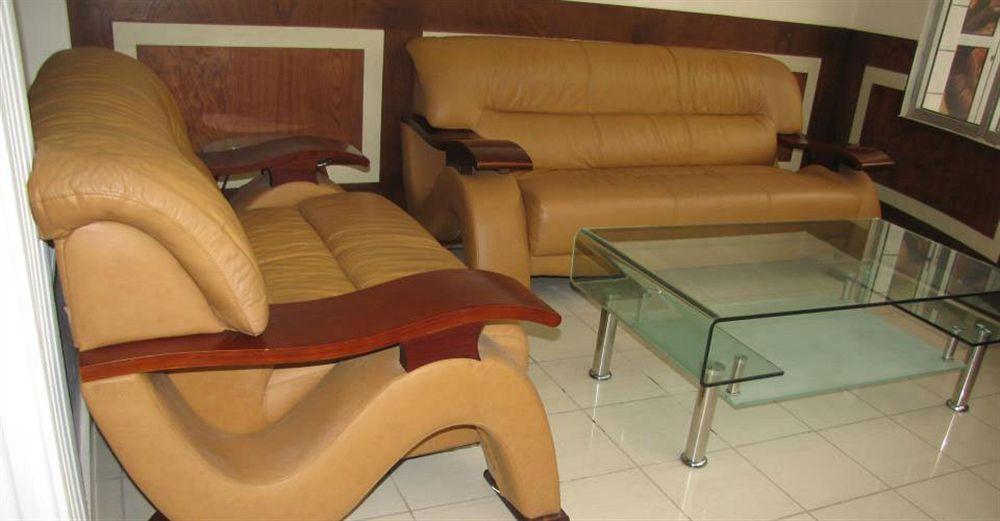 Afrique Hotel Douala Airport Dış mekan fotoğraf